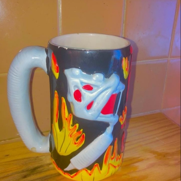 Vintage Tattoo Mug - Picture 4 of 5